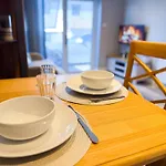 Inactive The A 1 Bedroom By Altoluxoexperience Short Lets & Serviced With Parking & Wifi דירה