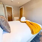 דירה Inactive The A 1 Bedroom By Altoluxoexperience Short Lets & Serviced With Parking & Wifi