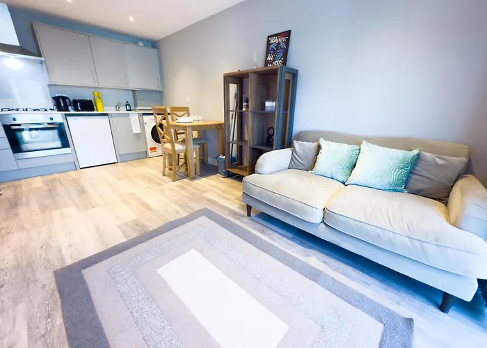 Inactive The A 1 Bedroom By Altoluxoexperience Short Lets & Serviced With Parking & Wifi 브리스틀