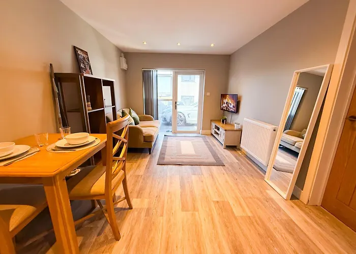 Inactive The A 1 Bedroom By Altoluxoexperience Short Lets & Serviced With Parking & Wifi *