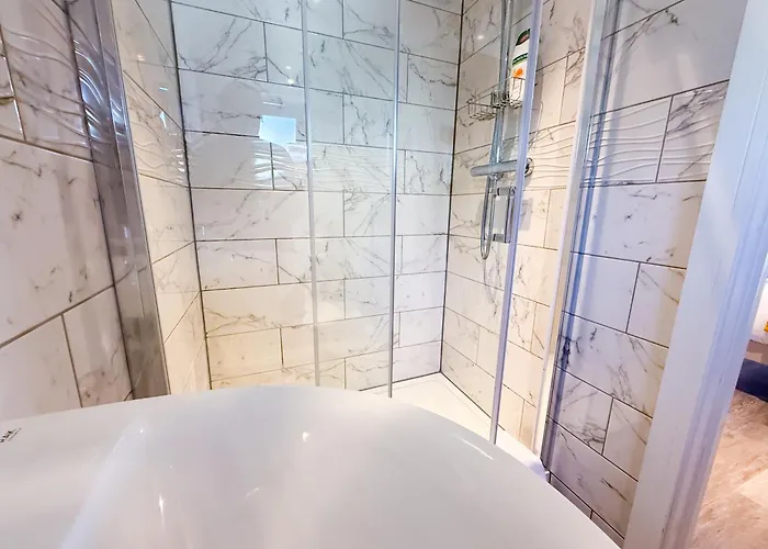 Inactive The A 1 Bedroom By Altoluxoexperience Short Lets & Serviced With Parking & Wifi Apartman *